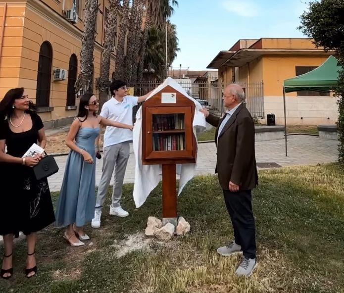 Teverola inaugura “libri in casetta”: condividere, incontrare, conoscere